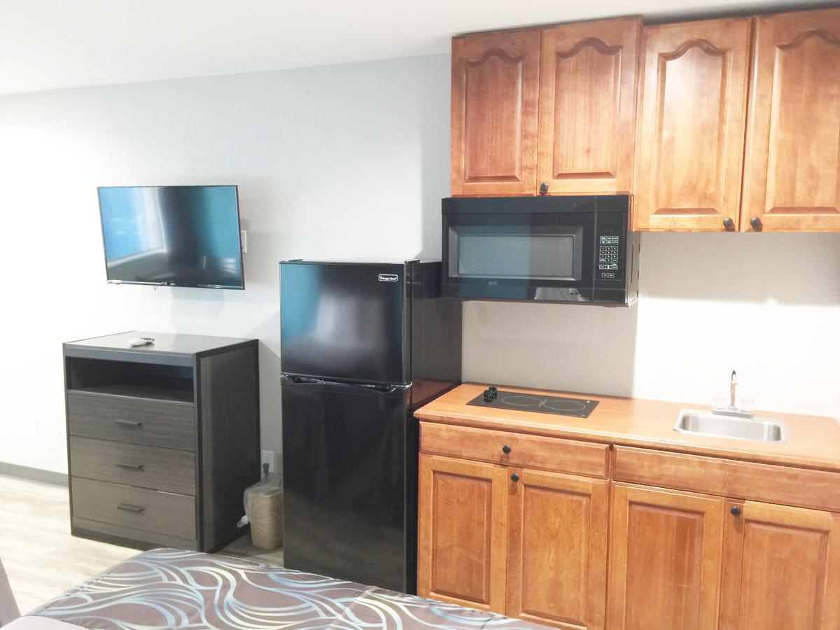 Americas Best Value Inn & Suites Mont Belvieu Houston Eldon Kültér fotó