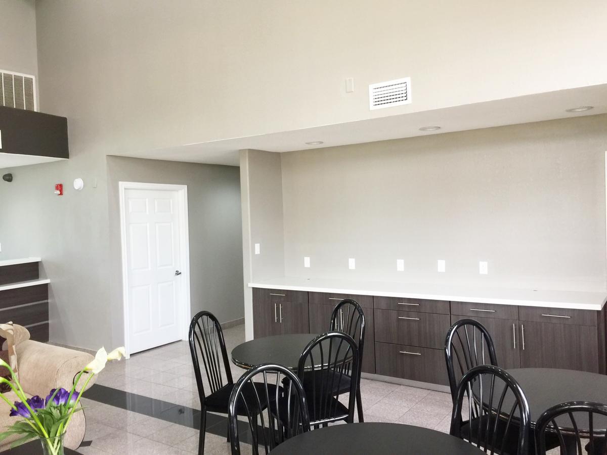 Americas Best Value Inn & Suites Mont Belvieu Houston Eldon Kültér fotó